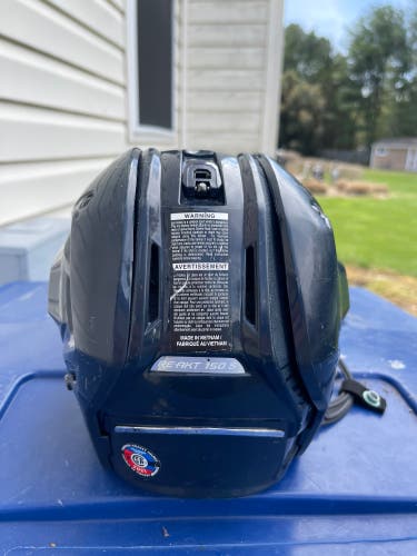 Small Bauer Re-Akt 150 Helmet (Used)