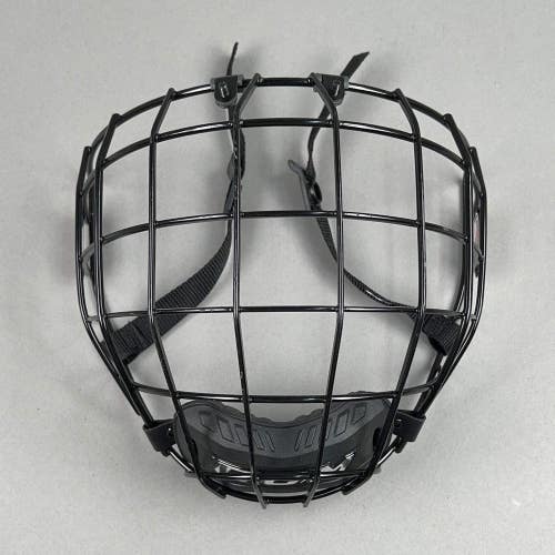 CCM FM 680 Hockey Cage