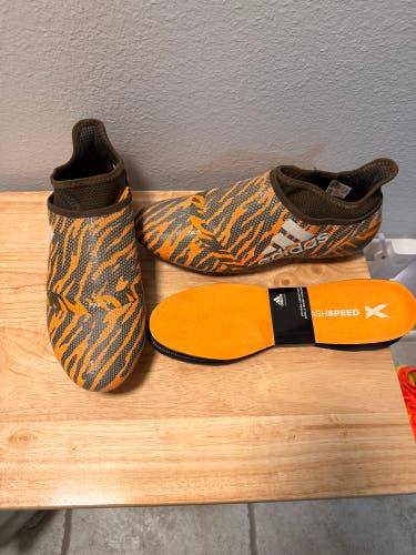 Orange Men's Size M 9.5 (W 10.5) Adidas X 17.1 Molded Cleats Cleats (Used)