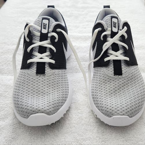 Used Nike Roshe White CD6065-015 Spikeless Golf Shoes; Men's US Size 10