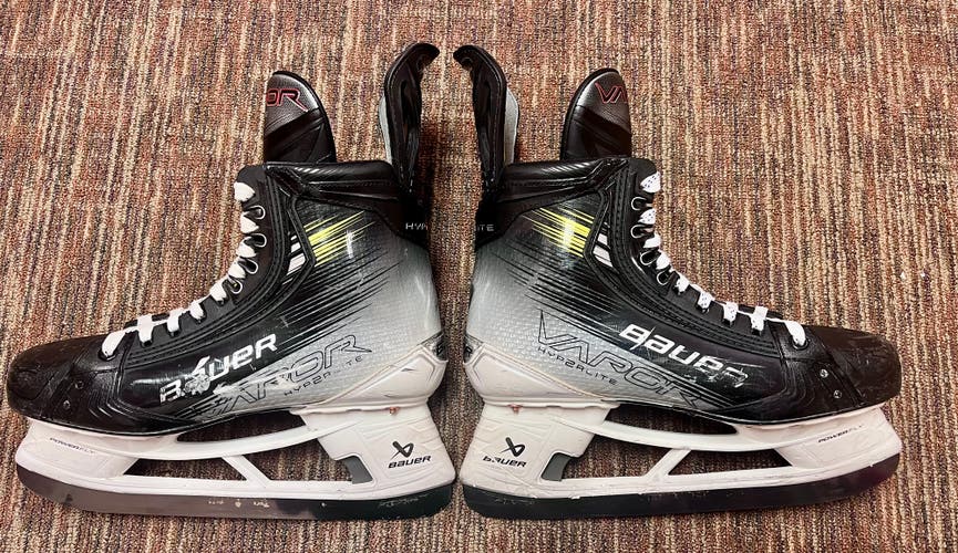 Bauer Vapor Hyperlite 2 Hockey Skates 10 Fit 2