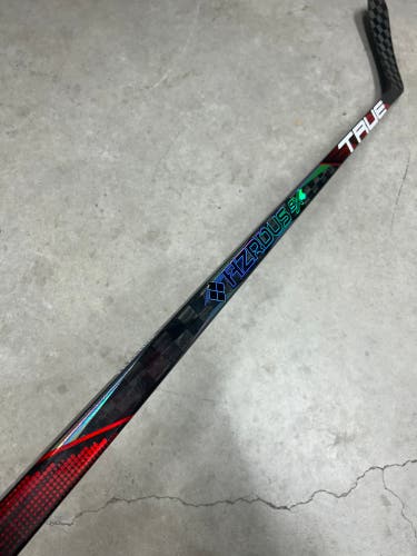 P92M 90 Flex Senior True Hzrdus 9x4 Left Hand Hockey Stick Pro Stock (New)
