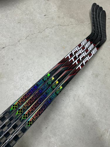 4 PACK P28 85 Flex Senior True Hzrdus 9x4 Left Hand Hockey Stick Pro Stock (New)