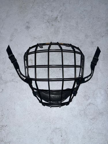 Large Bauer Profile II Facemask (Used)
