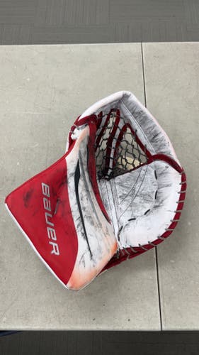 2023 Bauer Hyperlite 2 Regular (Used) Sr catcher