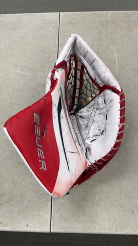 2023 Bauer Hyperlite 2 Regular (Used) Sr catcher