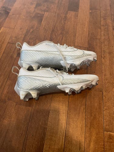 White Men's Size M 7.5 (W 8.5) Youth Nike Vapor edge pro 360 Cleats (Used)