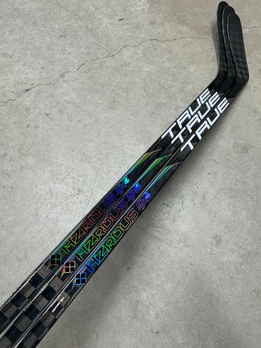 3 PACK 80 Flex Custom P28 Hzrdus Smoke Senior True Left Hand Pro Stock (New) NHL