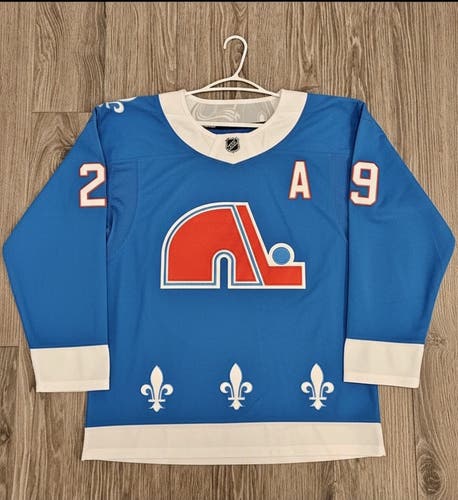 Nathan Mackinnon #29 Québec nordiques Jersey - Rétro édition
