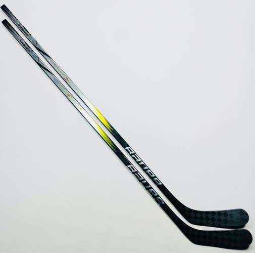 2 Pack Bauer Vapor Hyperlite 2 Hockey Sticks-LH-87-P90TM-Grip