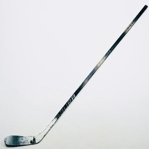 Custom Black Bauer Vapor Hyperlite 2 (2N Pro XL Build) Hockey Stick-RH-82 Flex-P28-Grip