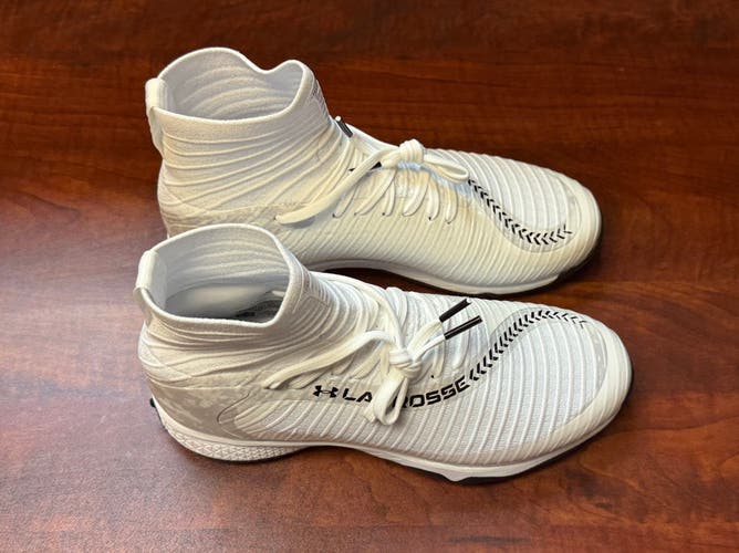 Under Armour Highlight 2 MC Turf Knit 'White Metallic Silver' Men's 7.5
