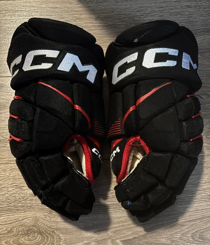 CCM JetSpeed FT1 Gloves 14" Pro Stock (Used)