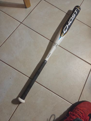 2022 Easton Ghost Composite Bat (-10) 22 oz 32" (Used)