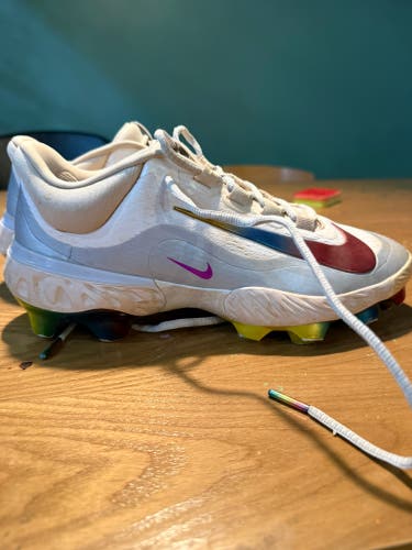 Men's Size M 8.5 (W 9.5) Nike Alpha Huarache Elite 4 Low Top Molded Cleats (Used)