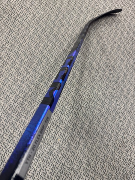 Youth CCM Ribcor Trigger 10 Pro Left Hand Hockey Stick P28 Less Than 30 Flex (New)