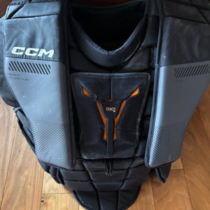 XS CCM Goalie Chest Protector (Used)