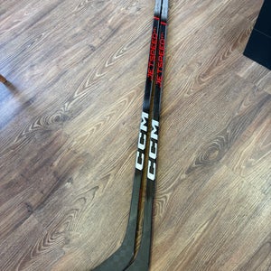 2 Pack Senior CCM JetSpeed FTPlus Right Handed Hockey Stick 85 Flex P28 Pro Stock