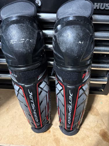 Used Junior CCM 13" Shin Pads
