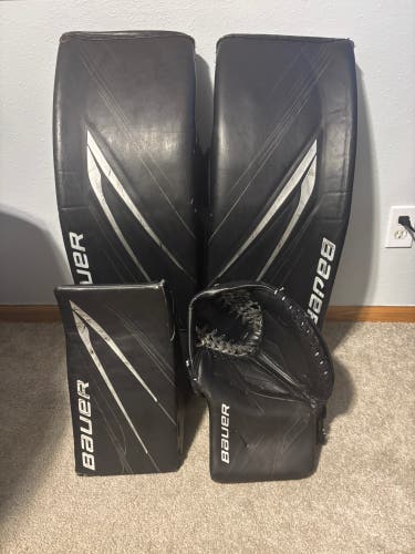 35" 2024 Bauer Hyperlite 2 Regular Goalie Full Set (Used)