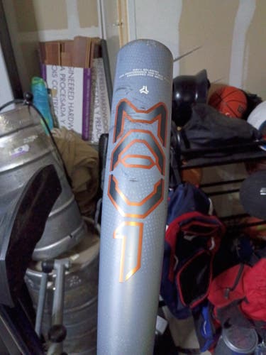 2025 Easton MAV1 Alloy BBCOR Certified Bat (-3) 29 oz 32" (Used)