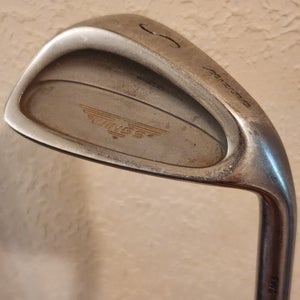 Mizuno Golf Wings SW Sand Wedge Club - Steel Shaft Lamkin Grip