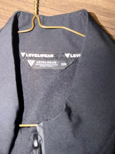 Black Men's Medium levelwear Sweatshirt (New)