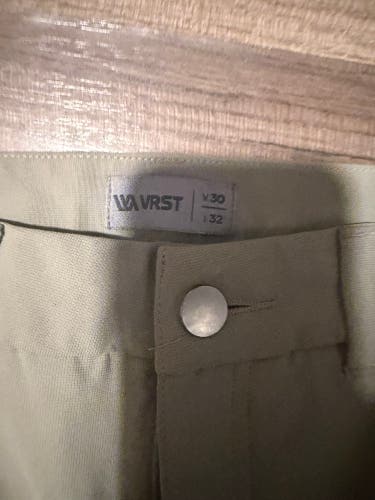 lot of Men's golf Pants (New)