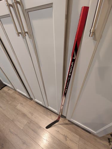 Youth Nike flexlite Right Handed Hockey Stick 55 Flex (Used)