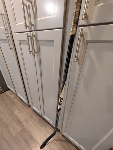 Junior STX Surgeon RX2.2 Right Handed Hockey Stick 60 Flex (Used)