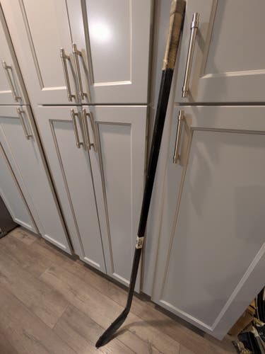 Senior Mission Hex-1 Right Handed Hockey Stick 85 Flex (Used)