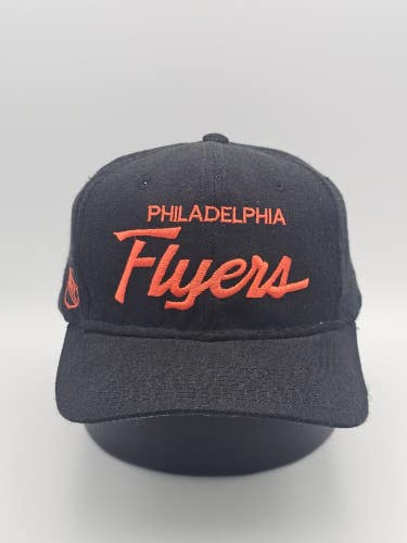 Vintage Philadelphia Flyers NHL Sport Specialties Black Wool Script Hat Snapback