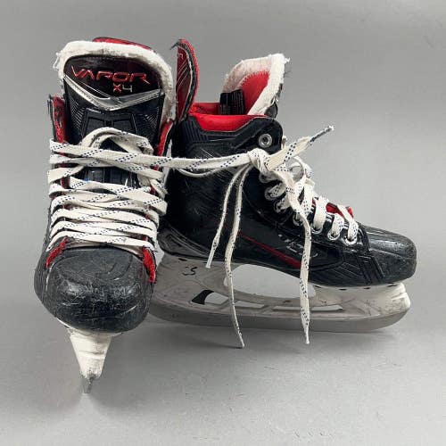 Bauer Vapor X4 Size 5 Intermediate Hockey Skates
