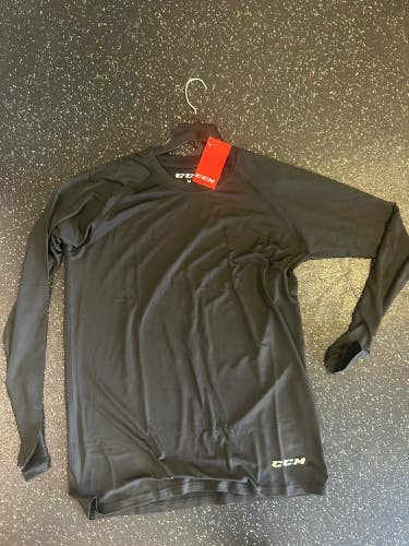 CCM Hockey Compression Dri Fit long sleeve shirt Mens Medium Hockey