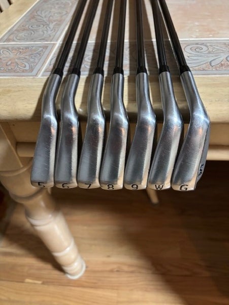 Men's PXG 0211 DC Right Handed Iron Set Regular Flex (7 Clubs) #5 - #9, PW, GW Graphite Shaft (Used)