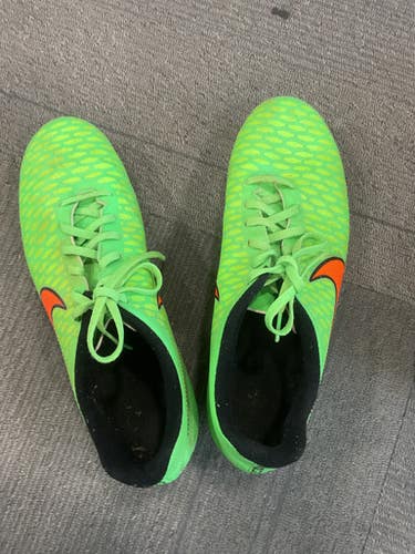 Used Nike Soccer Cleats Kelly green Senior 11.5 11614-S000234126