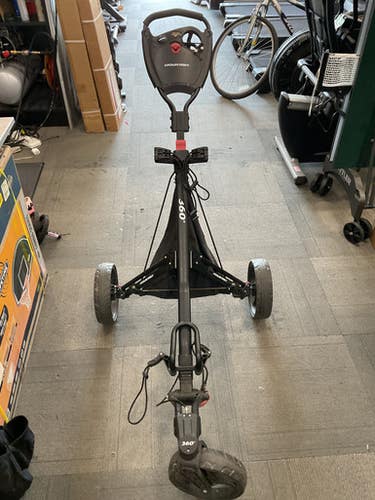 Used Tour Trek 360 PUSH CART Golf Cart 3 Wheel 11614-S000234055