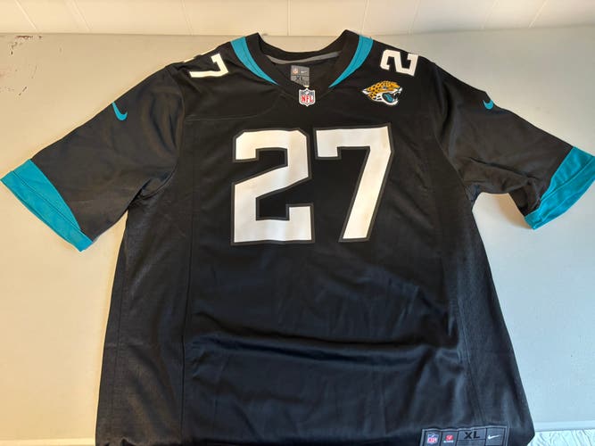 Leonard Fournette XL Jacksonville Jaguars Jersey