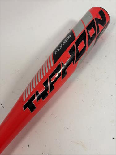 Easton Typhoon Baseball Bat, 27/15 (-12), 2 1/4 Barrel