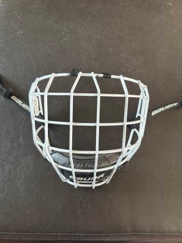 Small Bauer Profile II Facemask Full Cage (Used)