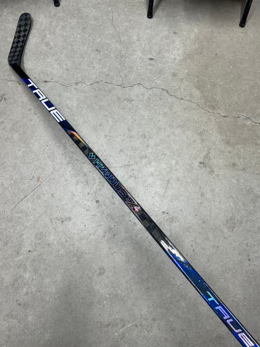P88 105 Flex Senior True Hzrdus 9x4 Right Hand Hockey Stick Pro Stock (New)