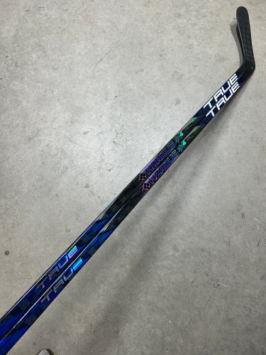 2 Pack - 85 Flex P29 Senior True Hzrdus 9x4 Left Hand Hockey Stick Pro Stock (New)