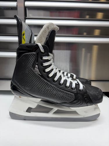 Bauer Vapor Hyperlite2 Hockey Skates OHL Pro Stock Size 10.5 FIT 3 288mm (Used)