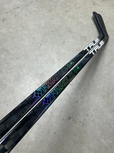 2 PACK 80 Flex Custom P92 Senior True Hzrdus 9x4 Left Hand Hockey Stick Pro Stock (New)