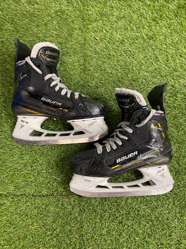Bauer Supreme M5 Pro - Intermediate