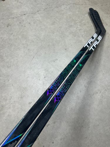 2 PACK 90 Flex Custom P92 Senior True Hzrdus 9x4 Left Hand Hockey Stick Pro Stock (New)