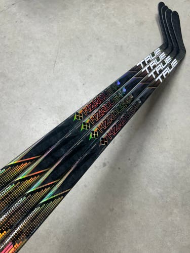 4 PACK 85 Flex Custom P90TM Senior True Hzrdus 9x4 Left Hand Hockey Stick Pro Stock (New)