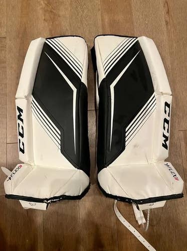 24" CCM YTFlex 2 Goalie Leg Pads (Used)