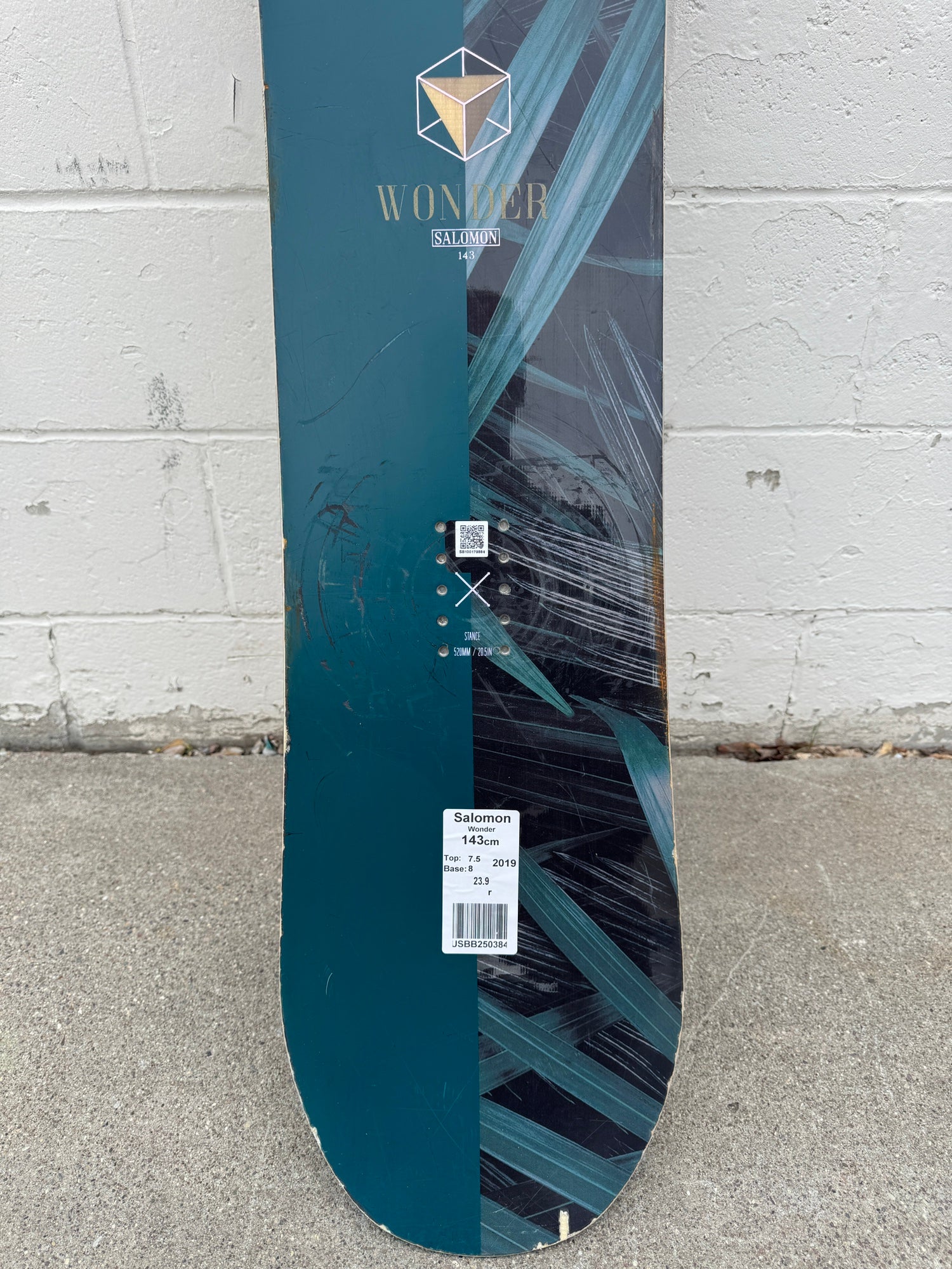 Salomon Wonder Snowboard 143 cm (Used) | SidelineSwap | Buy and