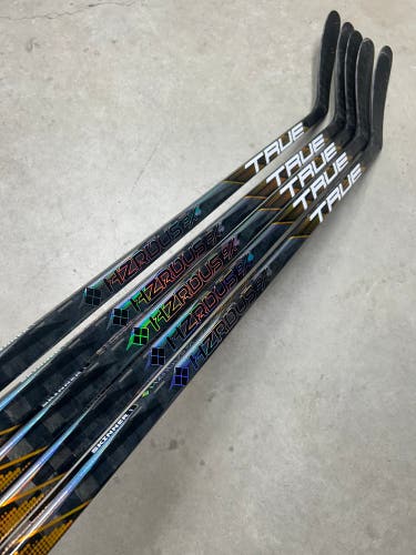 5 PACK 90 Flex P46 Senior True Hzrdus 9x4 Left Hand Hockey Stick Pro Stock (New)